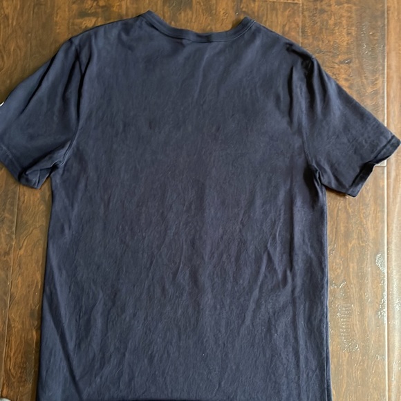 Bundle of 2 short sleeve Champion T-shirts 🤩 - Picture 7 of 7